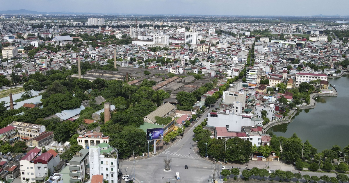Khu đất có quy mô trên 8ha của nhà máy sứ Hải Dương Khu đất có quy mô trên 8ha của nhà máy sứ Hải Dương
